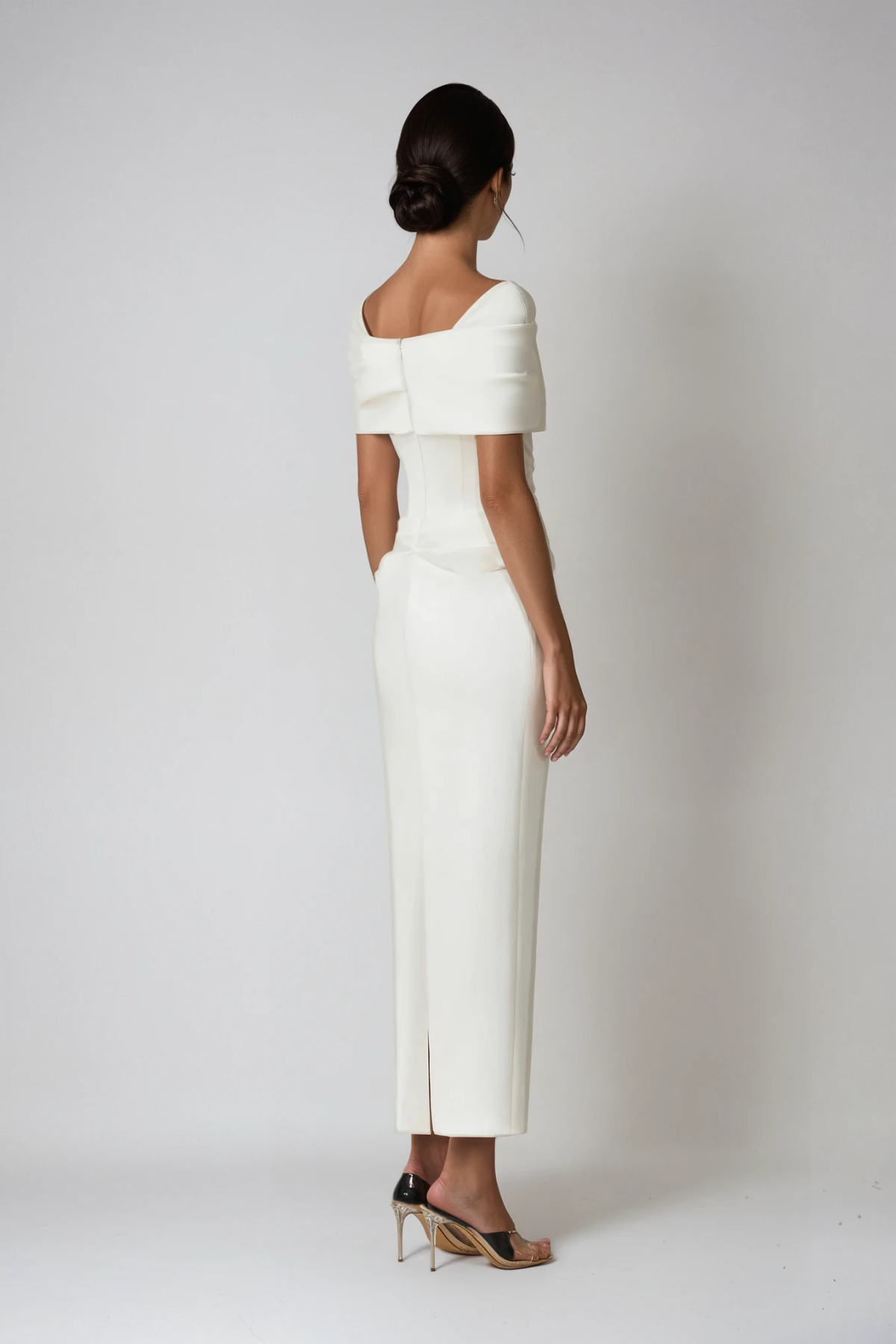 Carmen Women's Maxi Dress | Off-Shoulder Elegance, High-Quality Fabric Blend 3