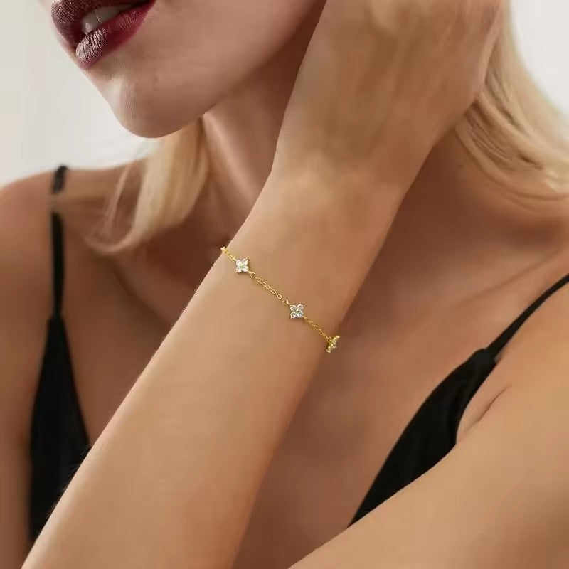 Mia Women's Bracelet | 18k Gold Plated with Zircon Crystals, Elegant Design 2