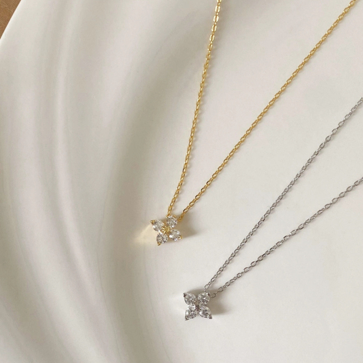 Mia Women's Necklace | Sterling Silver with Zircon Crystal, Minimalist Design 6