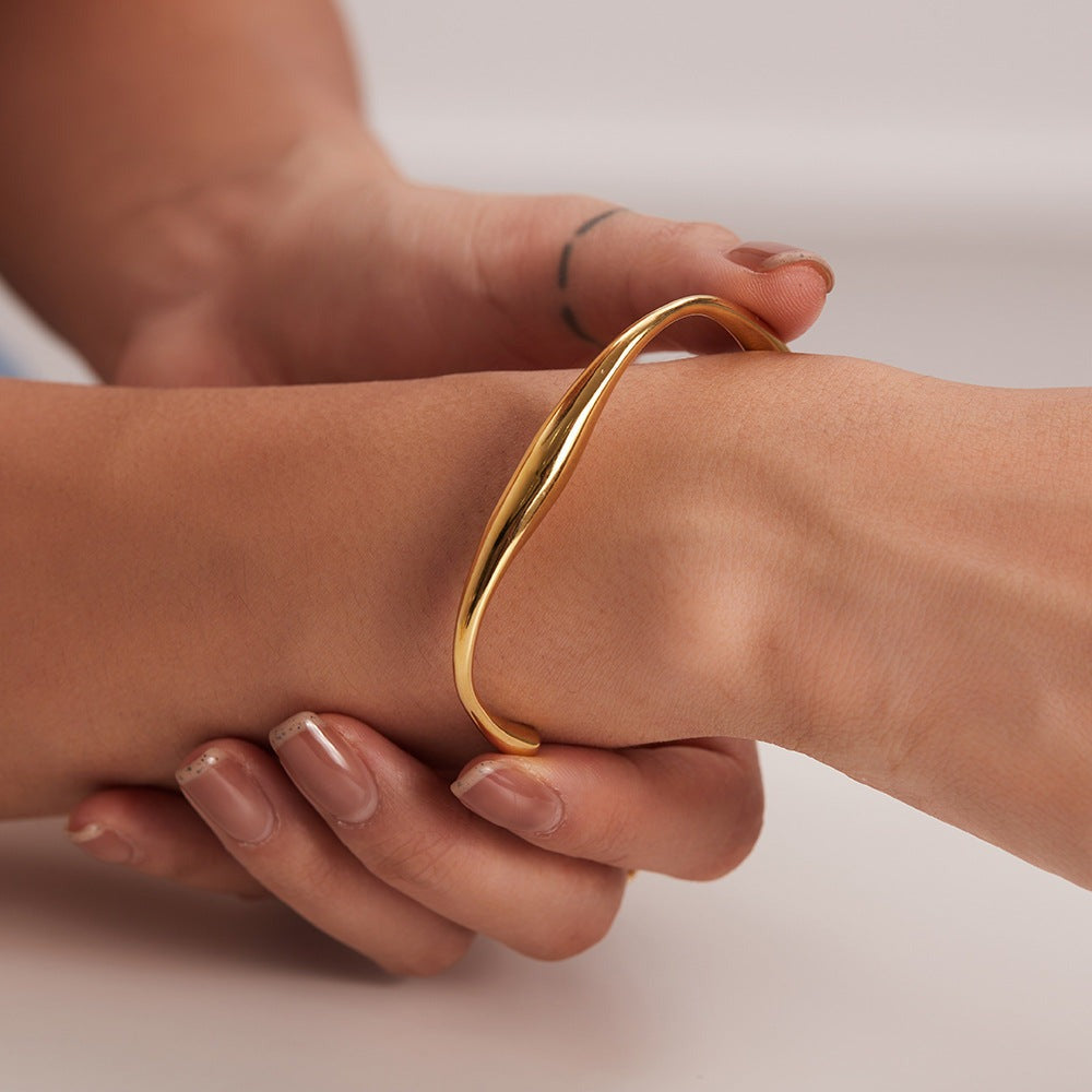 Tiffany Women's Bracelet | 18K Gold Plated Stainless Steel Bangle 0