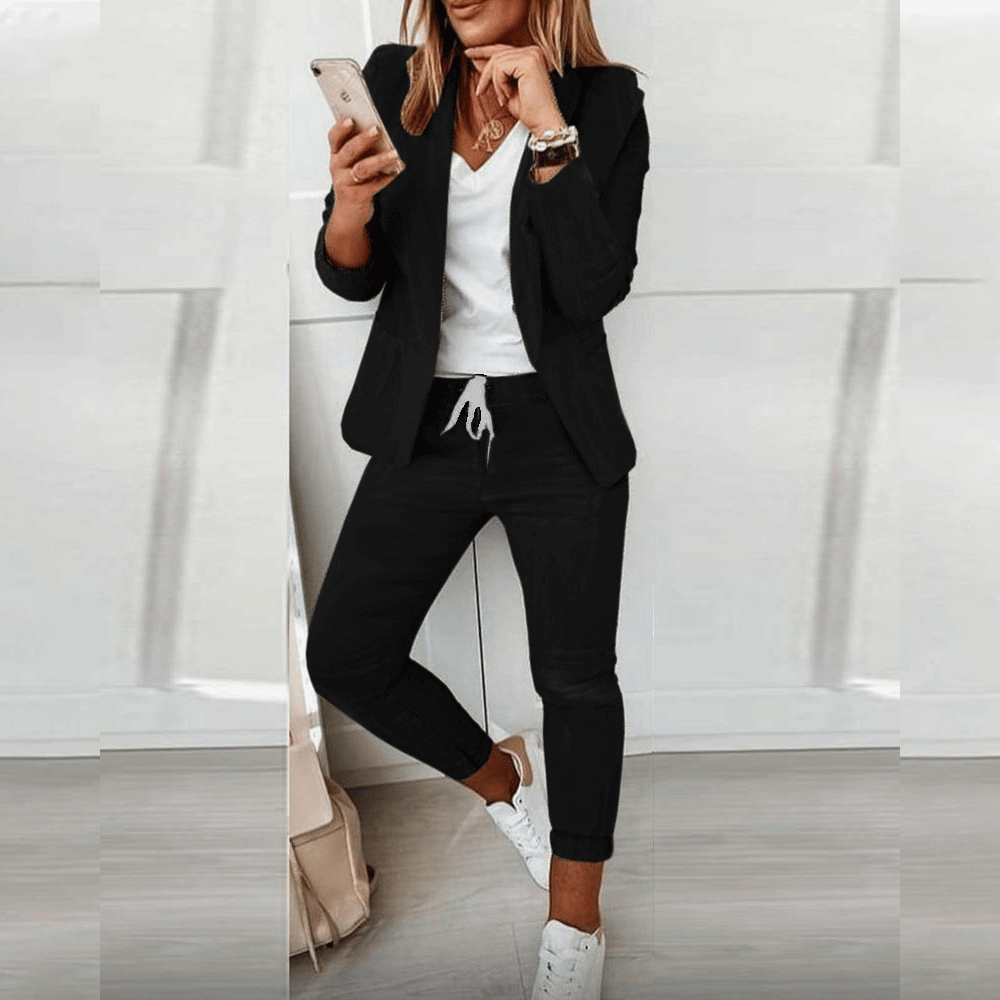 Dara Women's Blazer Set | Elegant Beige, Tailored Blazer and Trouser Set 4