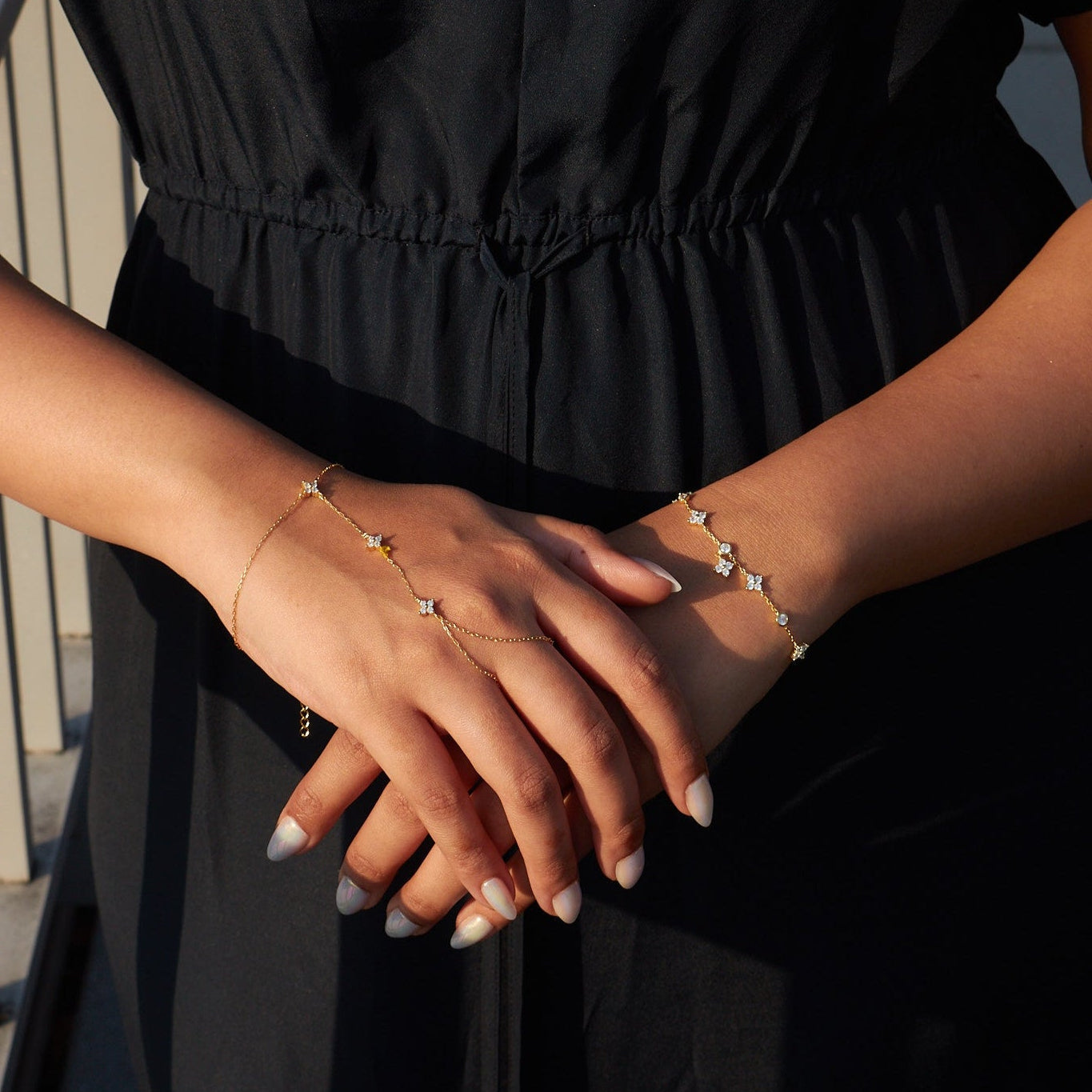 Mia Women's Bracelet | 18k Gold Plated Minimalist Design 1